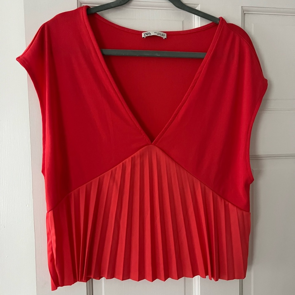 Zara Red / Pink Pleated Blouse - M - NWOT